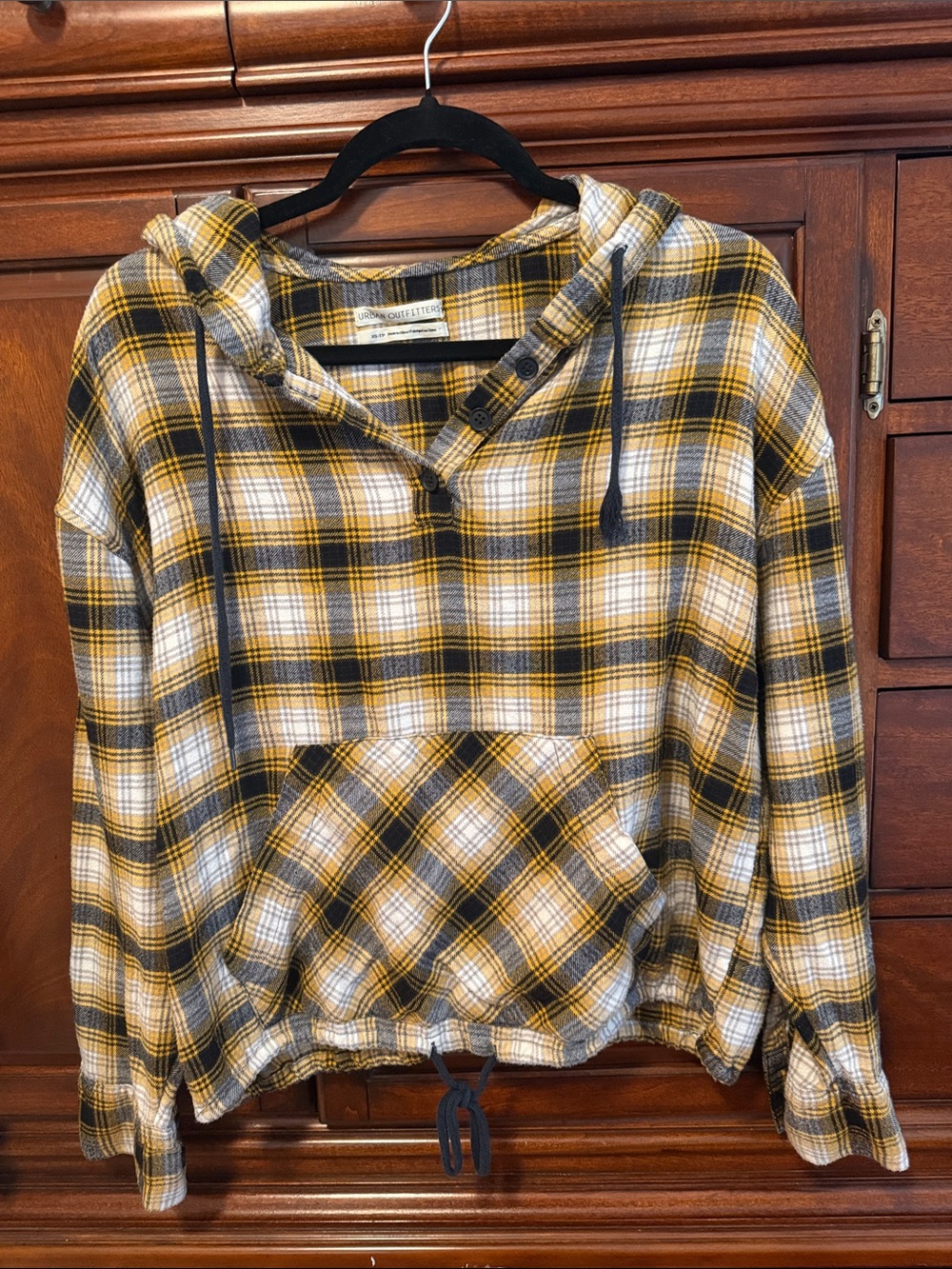 Urban outfitters yellow and grey plaid long sleeve hooded shirt size XS